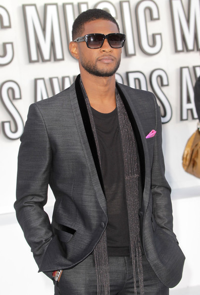 singer usher wedding