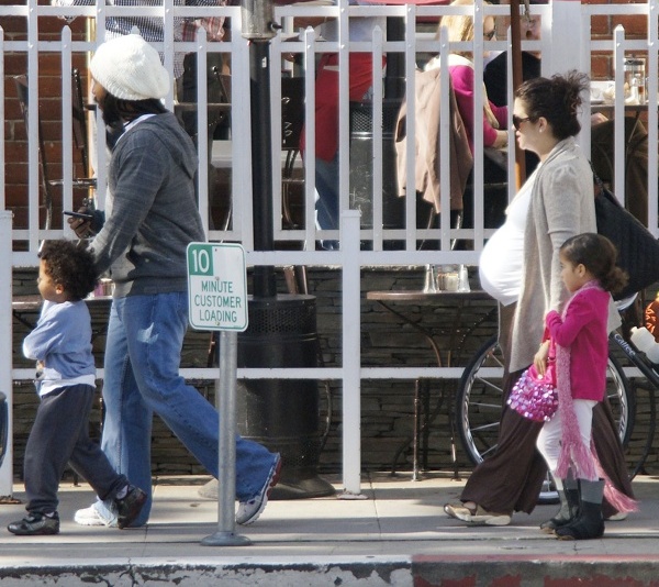 Ziggy Marley And Wife And Kids1 Ziggy Marley And Very Pregnant Wife Take A Stroll In LA [Photo]