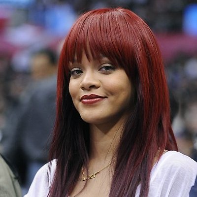 rihanna 011211 Rihanna Debuts New Hairstyle At Clippers Game [Photo]