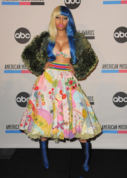 nicki-minaj-america-music-awards-2011.jp