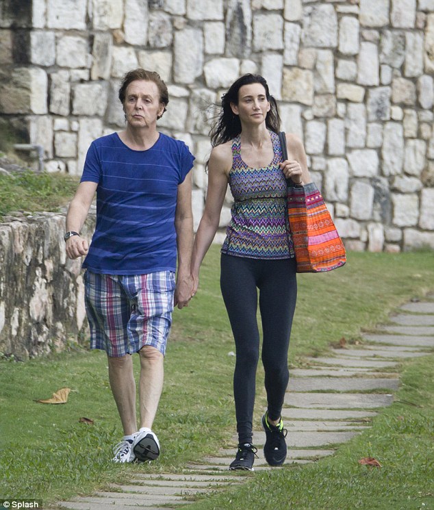 Ralph Lauren, Paul McCartney And Wife Nancy Shevell Vacation In Jamaica ... pic image