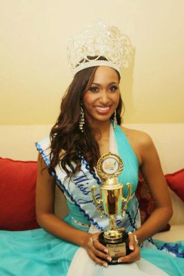 Deanna Robbins Crowned Miss Jamaica World 2012 - Urban Islandz