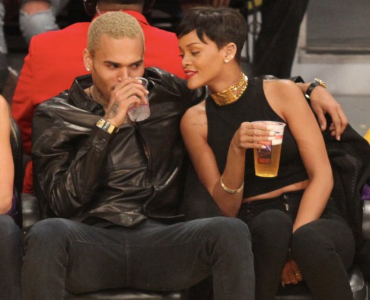 Rihanna chris brown lakers game 4