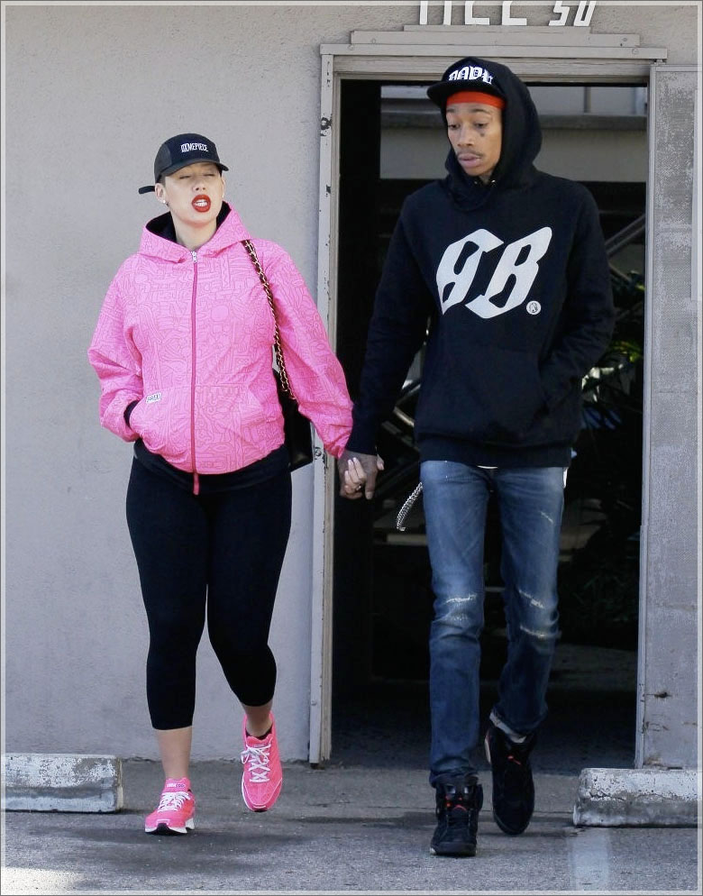 Wiz Khalifa Amber Rose Pregnant Photo