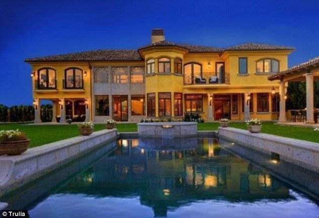 kim kanye mansion 1