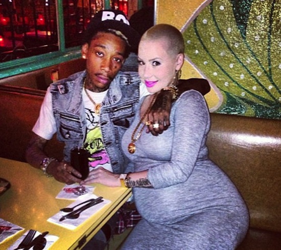 Wiz and Amber baby bump