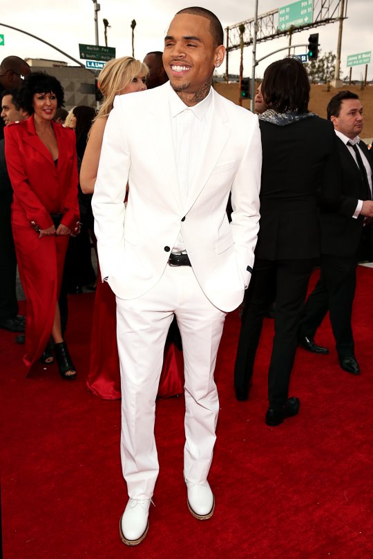 chris brown grammy red carpet