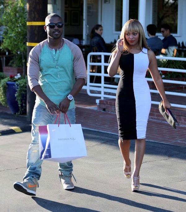 Ray J And Teairra Mari Dating Spotted Shopping In Hollywood Photo Urban Islandz