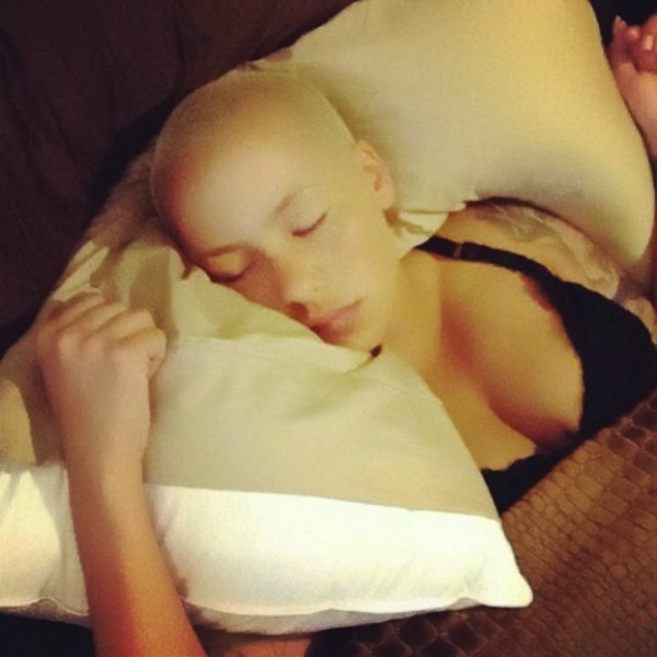 Amber Rose vegas sleeping