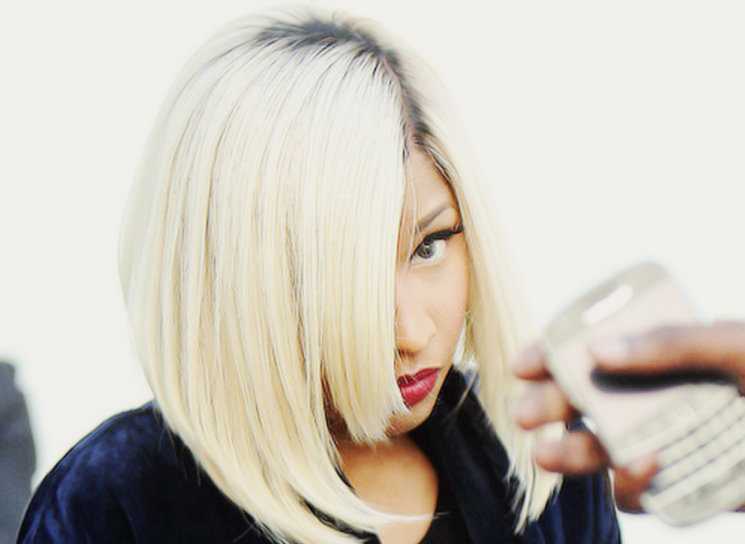 Nicki Minaj Debut New Latest Hairstyle Short Cut Photo Urban Islandz