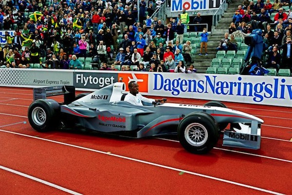 Usain Bolt Drives F1 Car On Tracls Before Winning 200m In Oslo [VIDEO ...