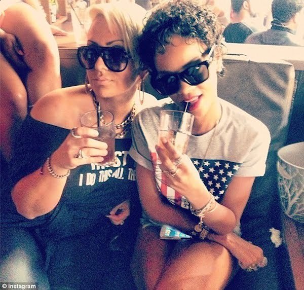 Rihanna and Debby Coda 1