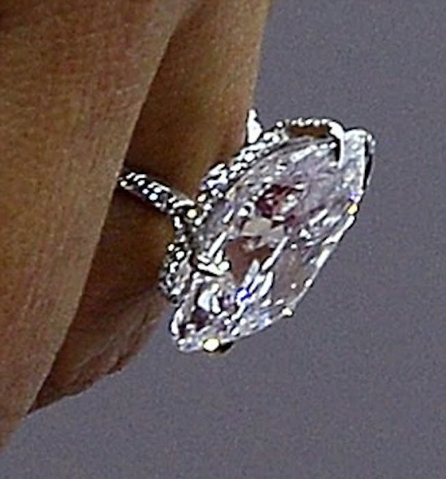 Kim Kardashian diamond ring enlarge