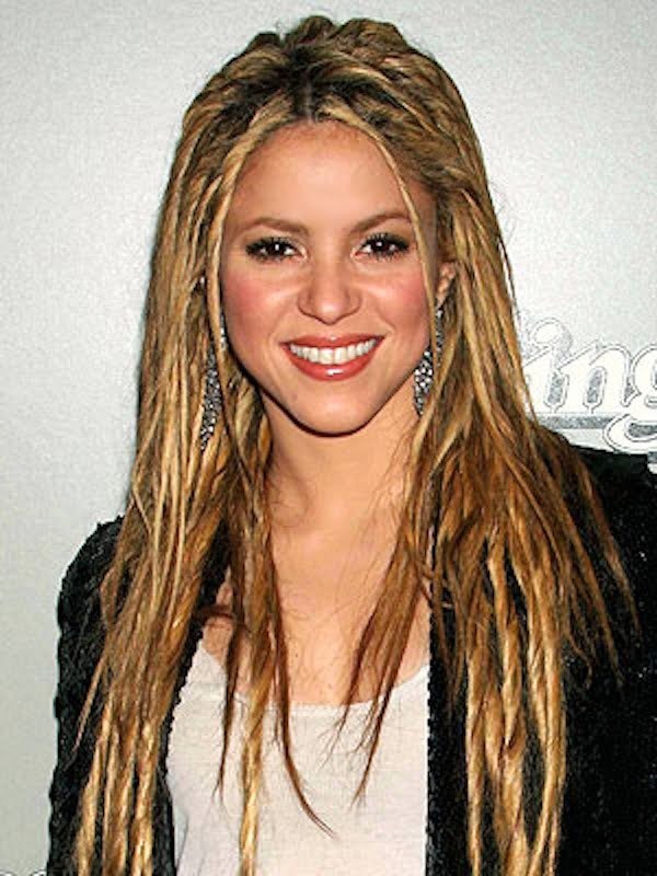 Shakira dreadlocks