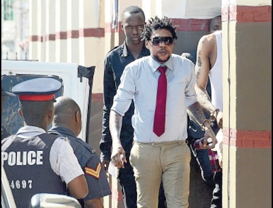 Vybz-kartel outside court