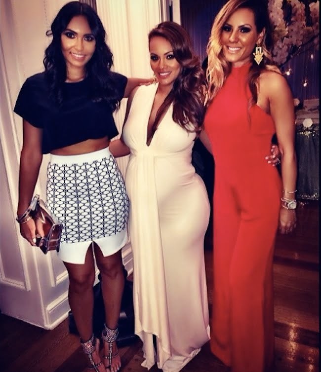 Evelyn Lozada Looking Like She About To Pop At Baby Shower [PHOTO ...