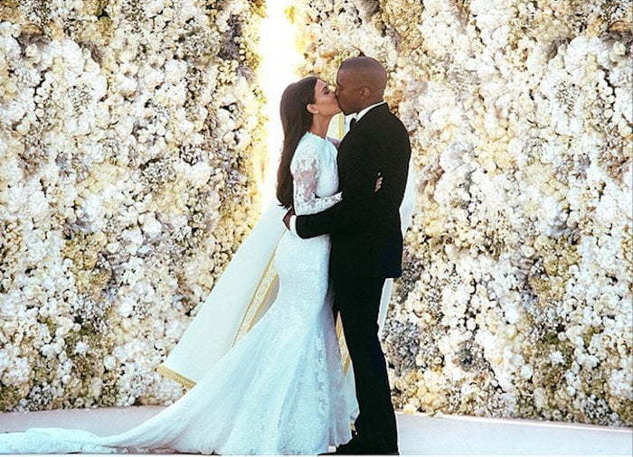Kanye West Kim Kardashian wedding pic