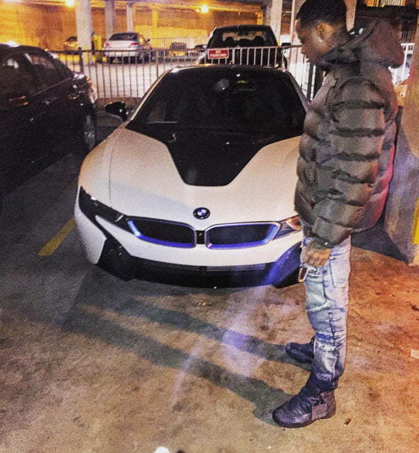 Monty BMW i8