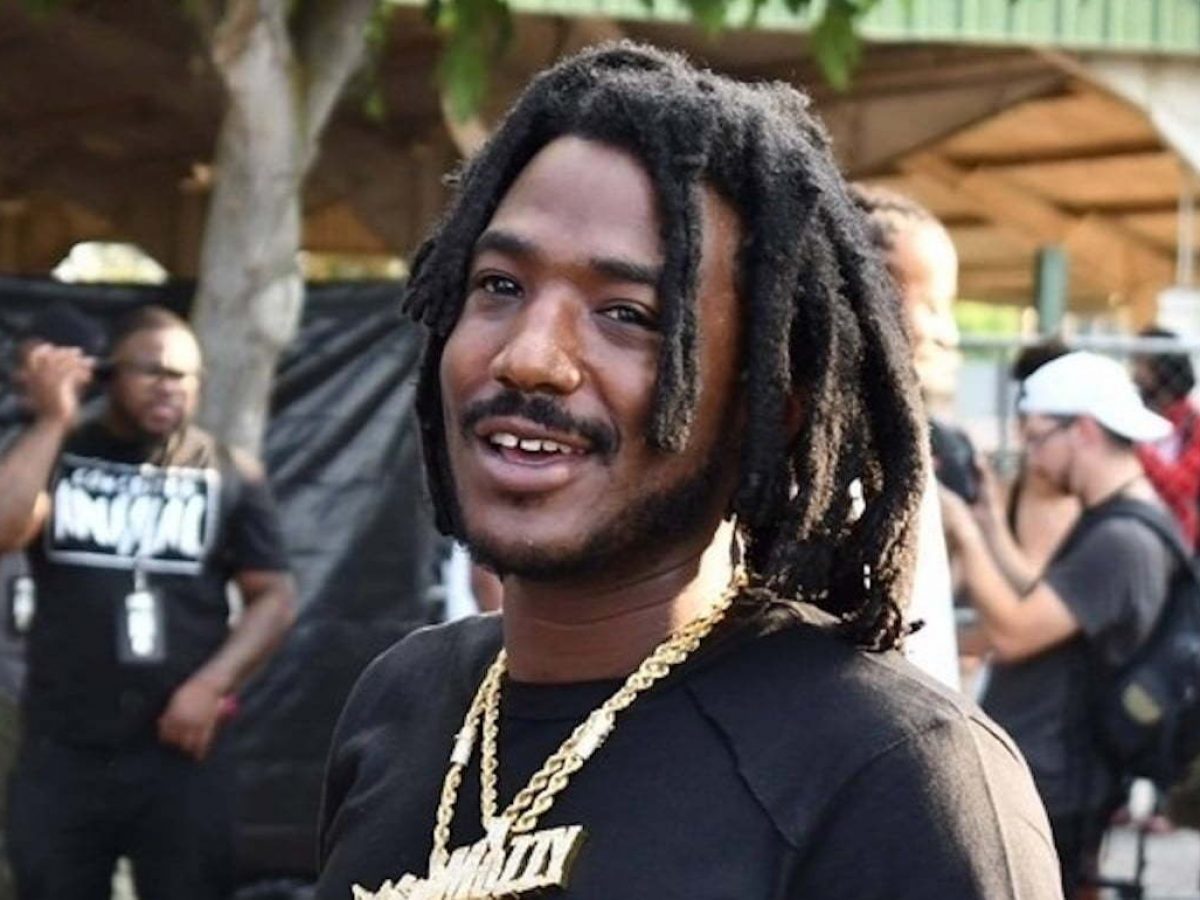The 36-year old son of father (?) and mother(?) Mozzy in 2024 photo. Mozzy earned a  million dollar salary - leaving the net worth at  million in 2024