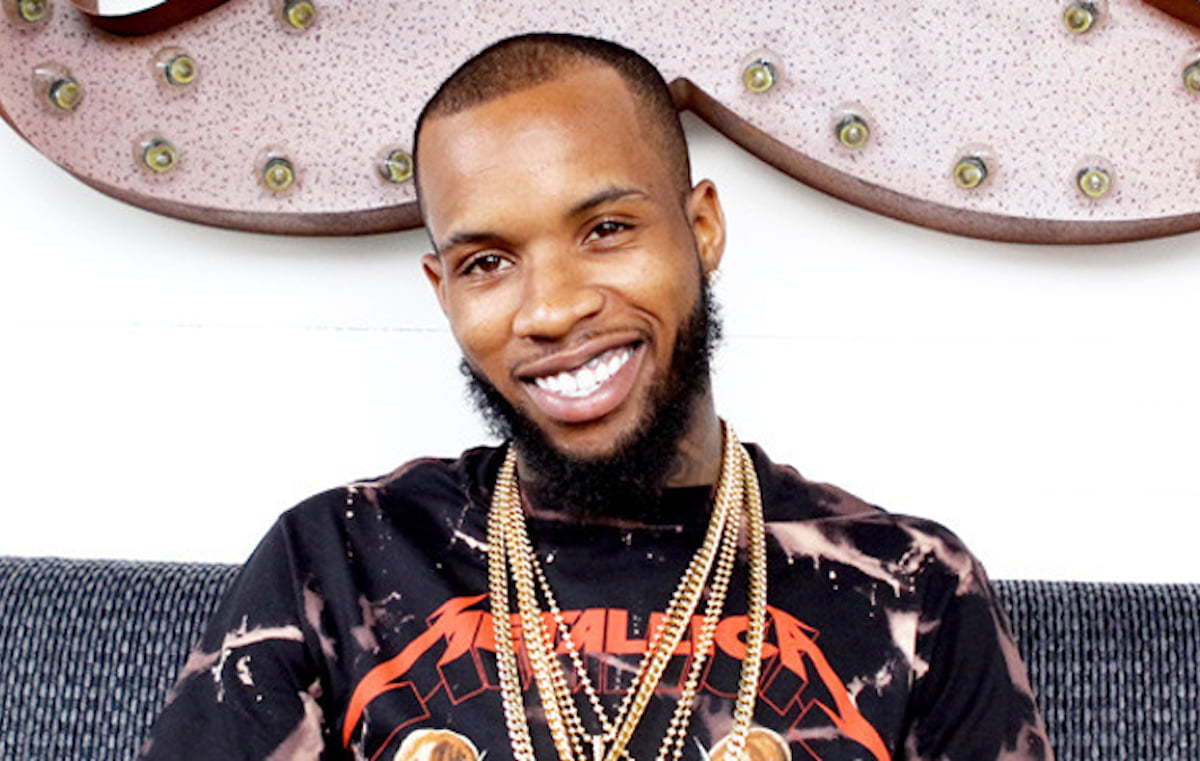 Tory Lanez Celebrate With His "Shooters" Going Gold - Urban Islandz