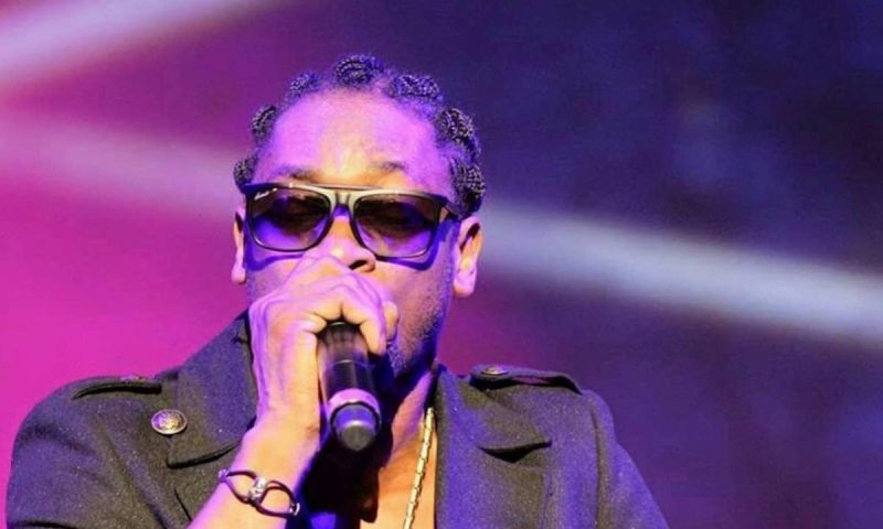 Bounty Killer live