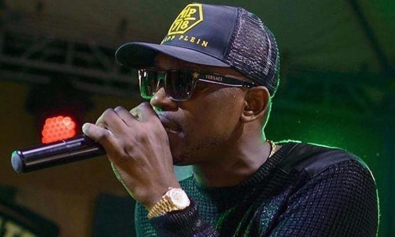 Busy Signal live