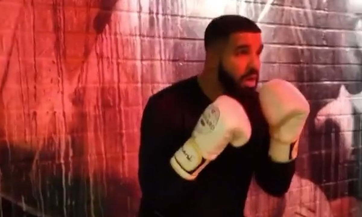 Drake boxing