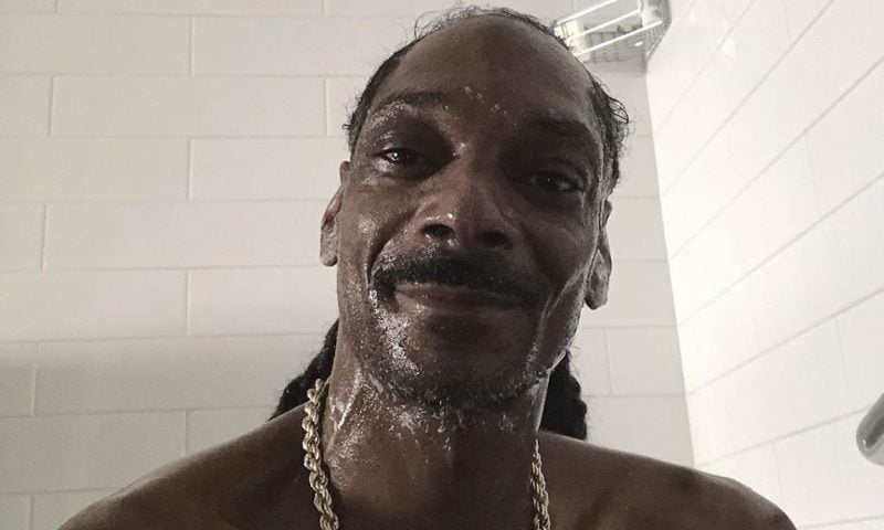 Snoop Dogg viral photo