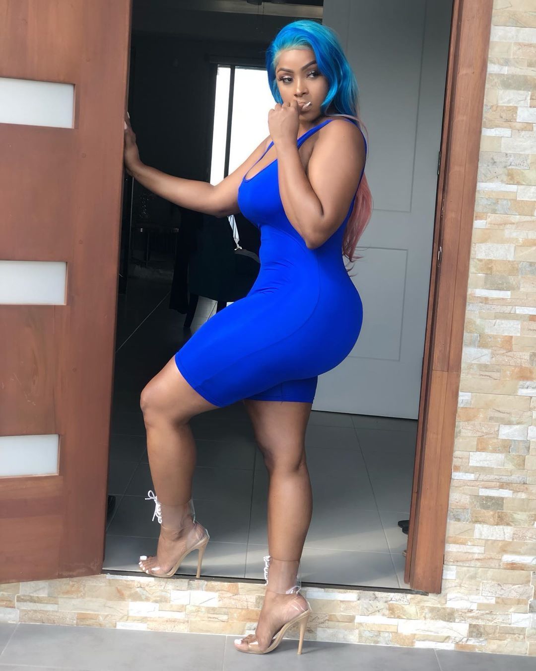 yanique curvy diva - delexpresscourier.com.