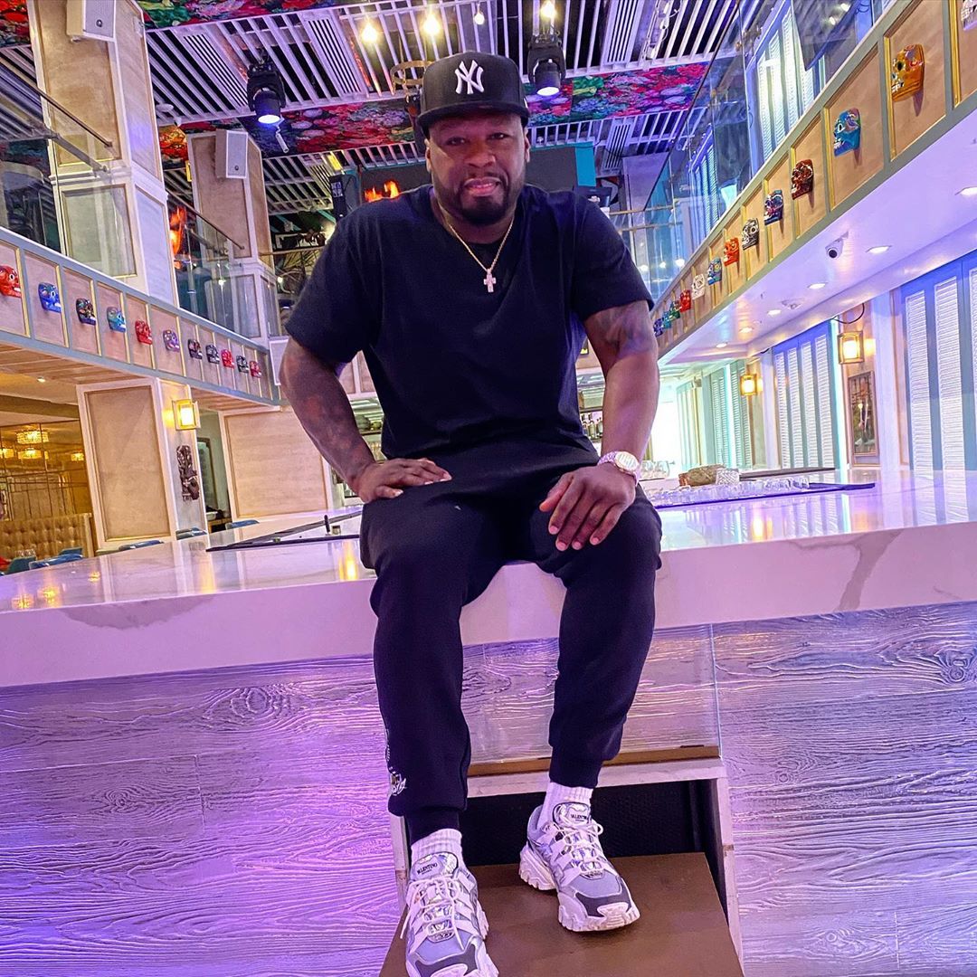 50 Cent Takes Digs At Floyd Mayweather Over Boxer's Gucci Support