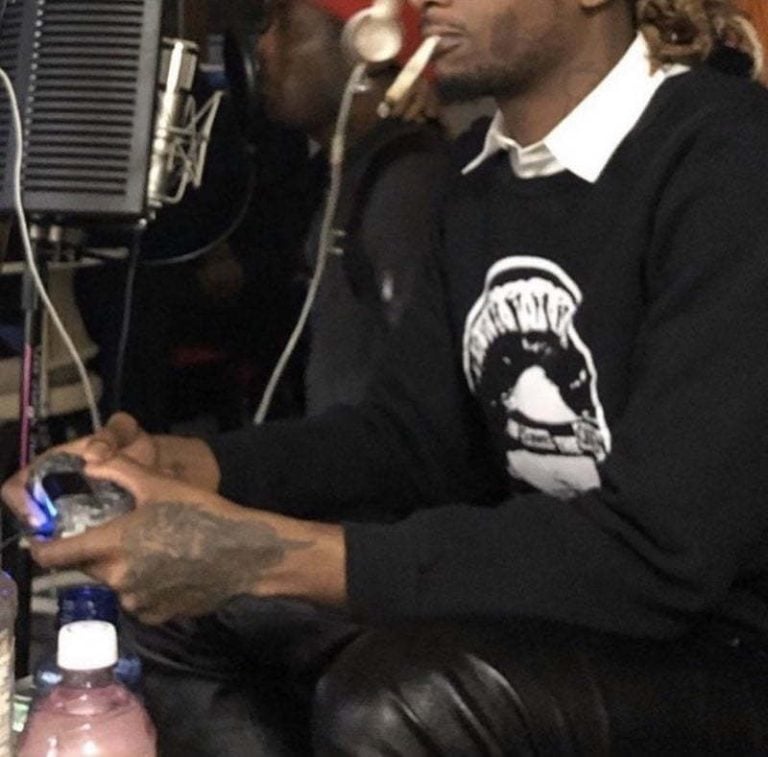 Playboi Carti I Love Ui Hate U Lil Uzi Vert & Playboi Carti Spotted Together In The Studio After Fist