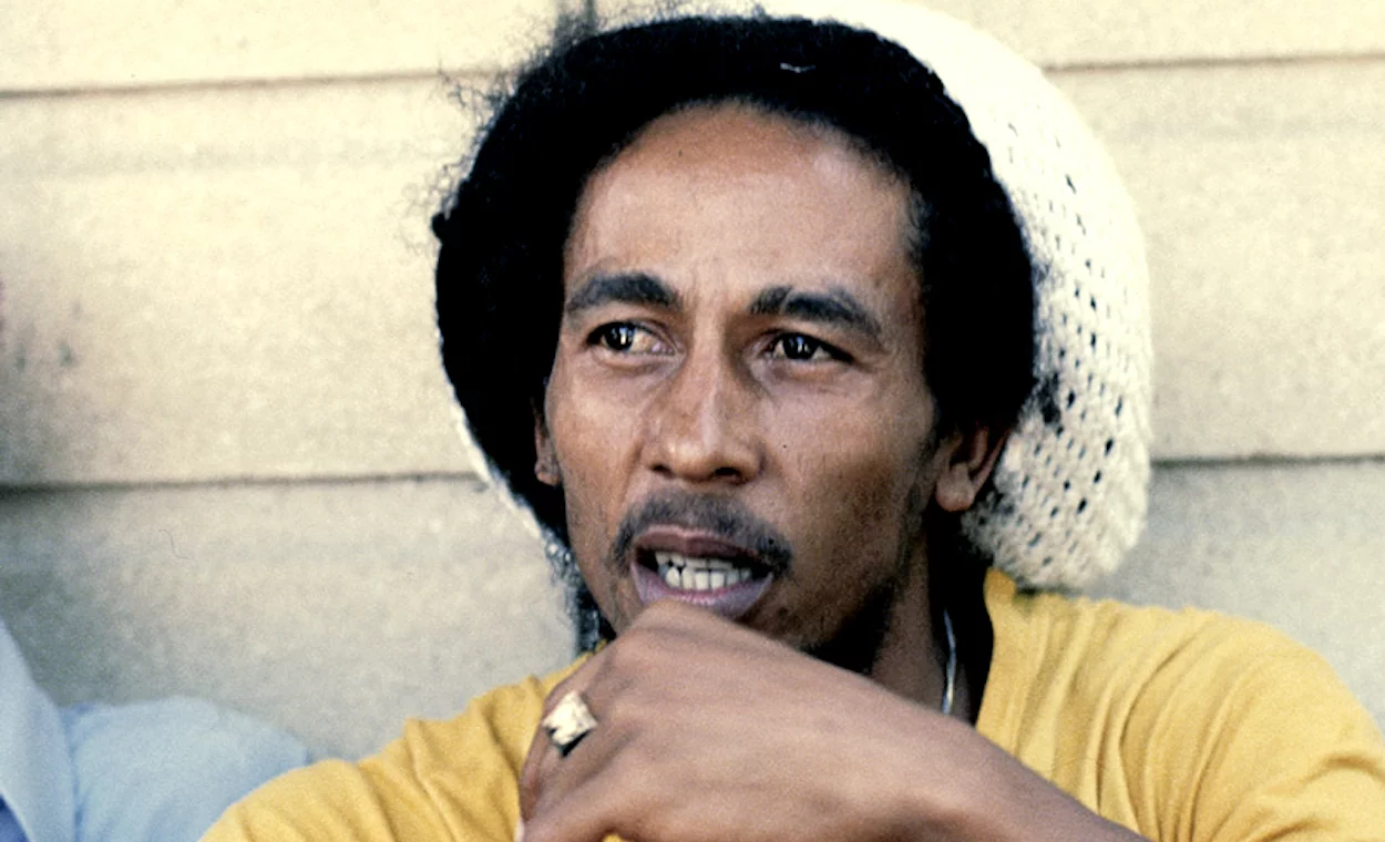 Bob Marley Back On Top On Billboard Stick Figure - Islandz