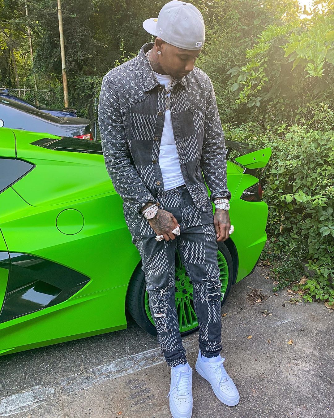 Ari Fletcher Breaks Down After MoneyBagg Yo Cheats On Her With His