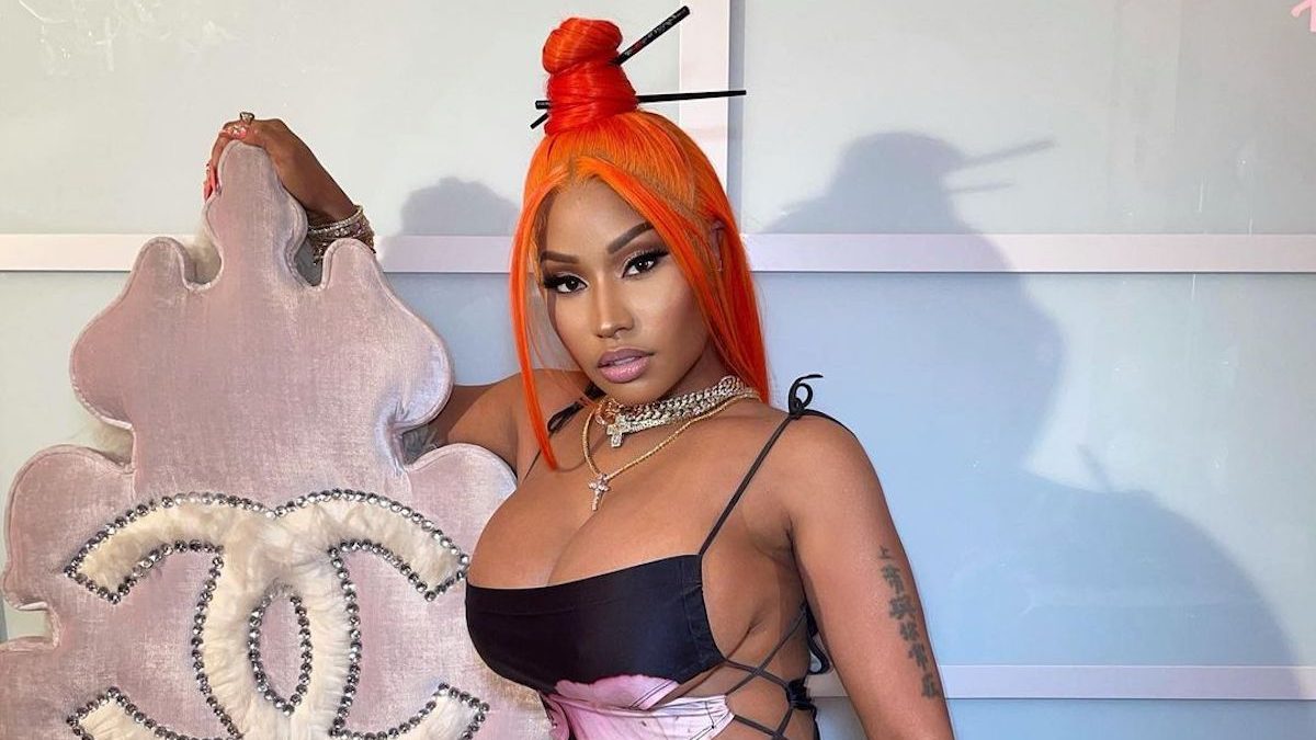 Nicki Minaj Celebrates Beam Me Up Scotty Creating Chart History Urban Islandz