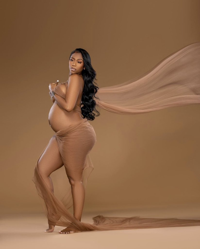 Kash Doll Show Off Her Baby Bump At 50 Cent s