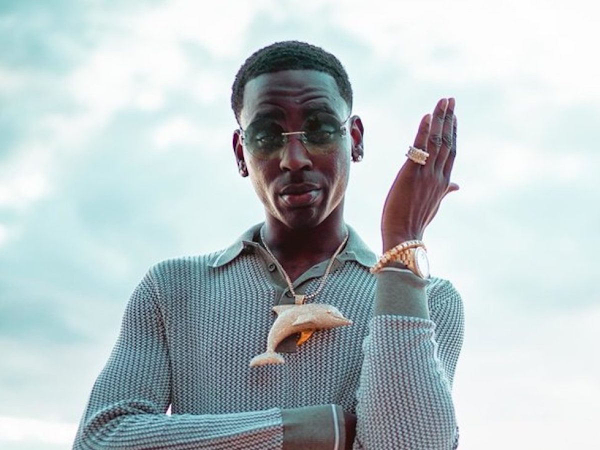 young dolph laid to rest in a gold casket memphis street to be renamed after him urban islandz