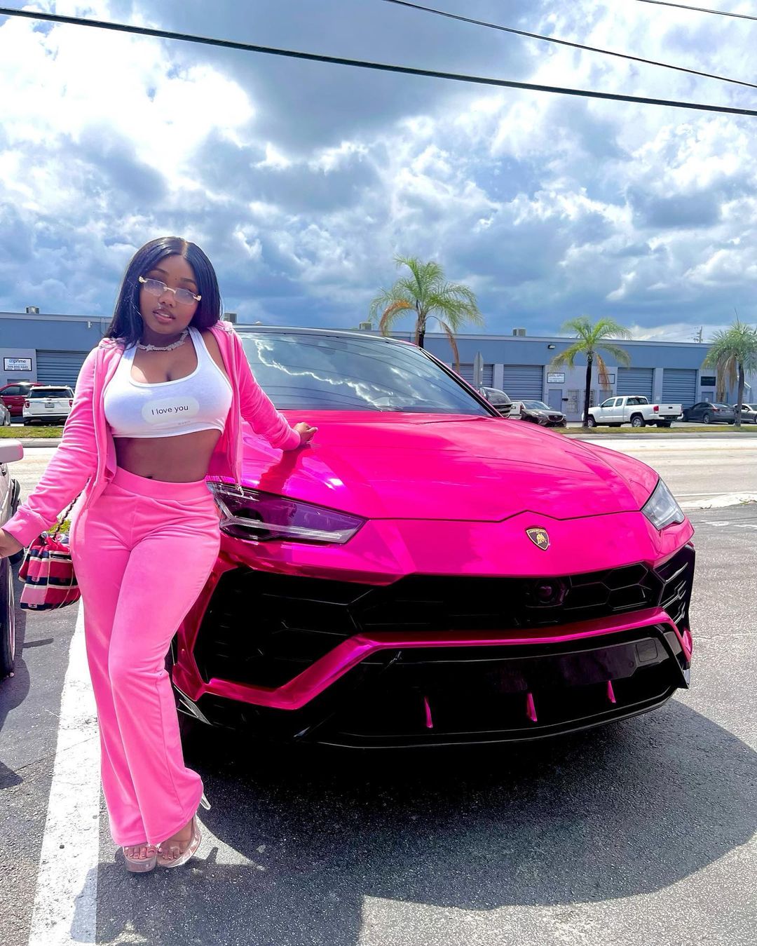 Starr Dawkins Confronts Woman Insta Stunting In Her Lamborghini Urus -  Urban Islandz