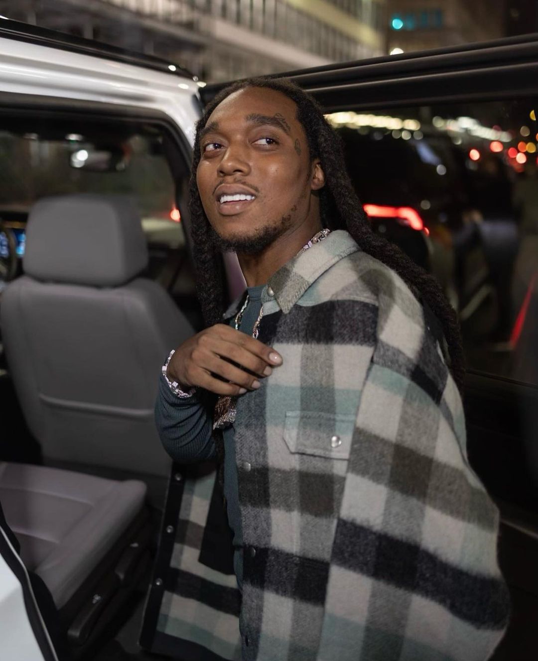 Offset, Quavo, Drake Gave Emotional Tribute To Takeoff In Atlanta 247